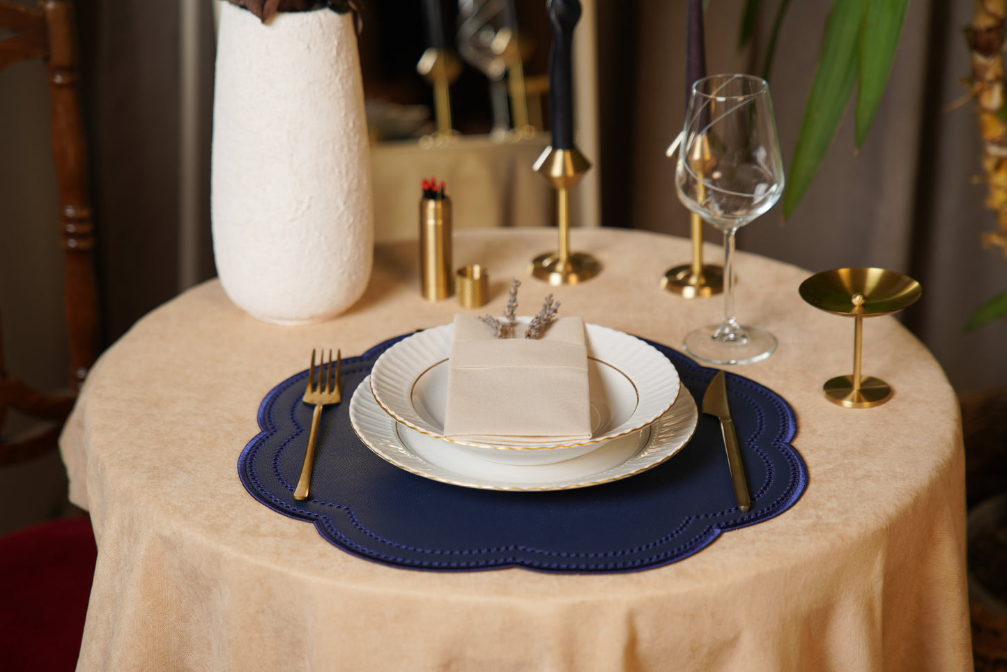NURTURE NAVY BLUE FAUX LEATHER PLACEMAT