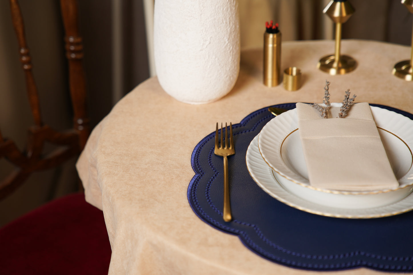 NURTURE NAVY BLUE FAUX LEATHER PLACEMAT