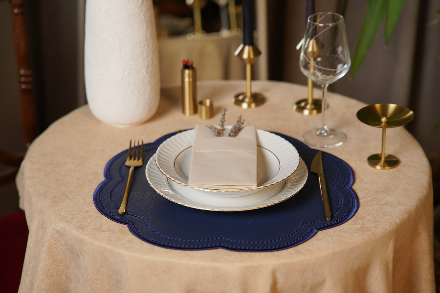 NURTURE NAVY BLUE FAUX LEATHER PLACEMAT