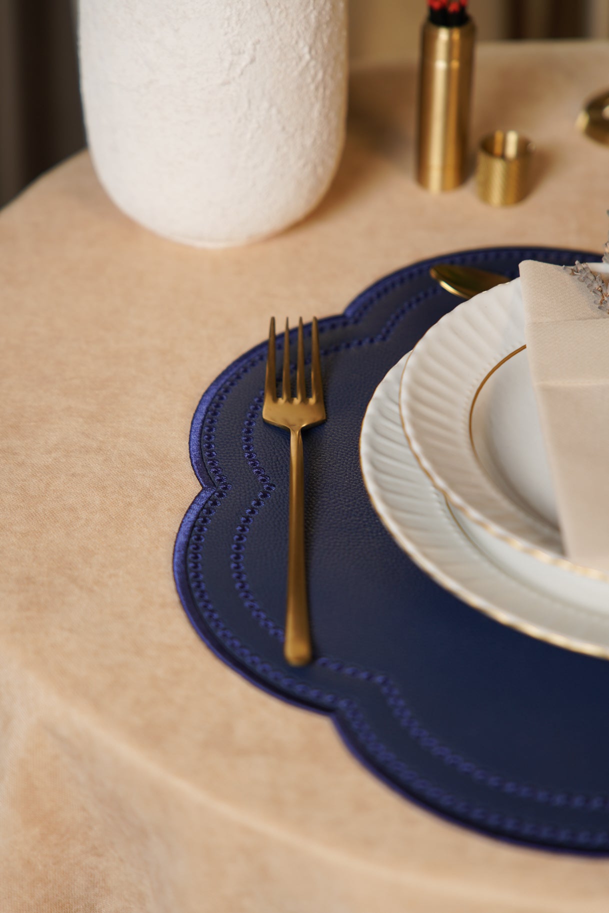 NURTURE NAVY BLUE FAUX LEATHER PLACEMAT