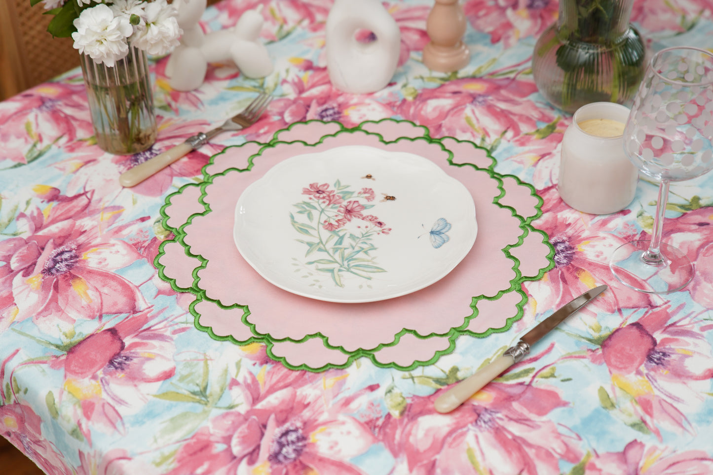 CRESSIDA LIGHT PINK GREEN TRIM FABRIC PLACEMAT