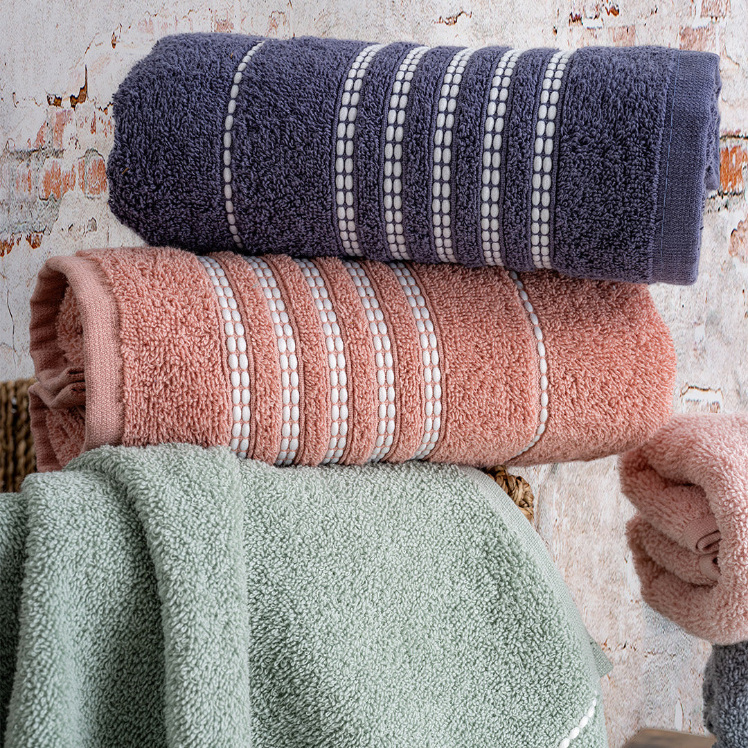 Fluffra cotton towel set premium hand towels packaged for gifting and home decor by PNRDECOR ship from USA