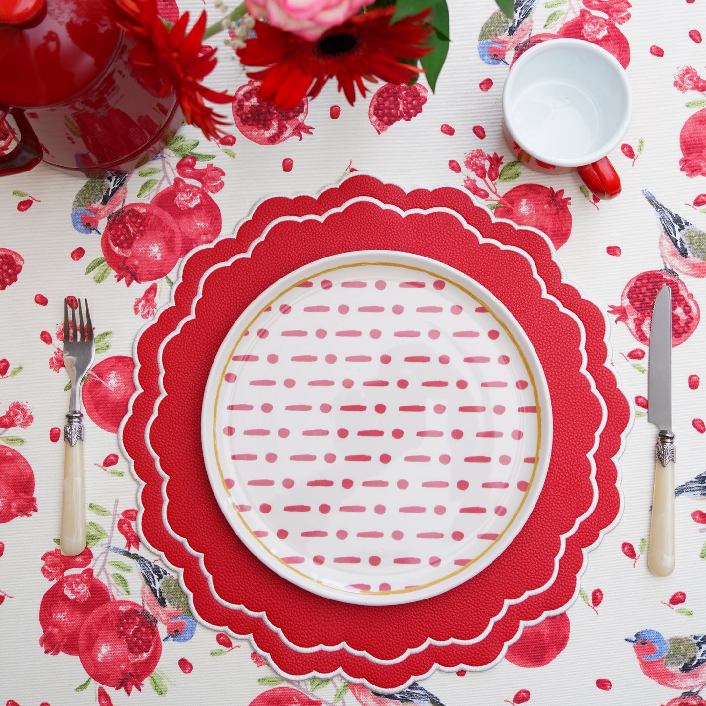 Scarlett Red Faux Leather Placemat Set – Crafted from cruelty-free vegan leather, detailed with refined embroidery, ideal for elegant dinners, weddings, and sophisticated table decor. Exclusively by PNR Decor.