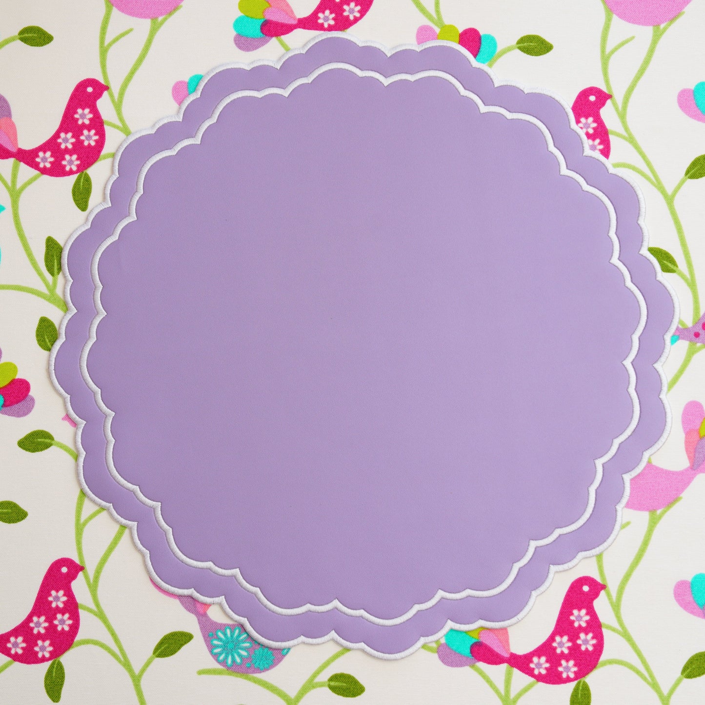 Scarlett Purple White Faux Leather Placemat Set – Handmade elegance, crafted from cruelty-free vegan leather, showcasing exquisite embroidery and exceptional stain resistance. Exclusively designed by PNR Decor.