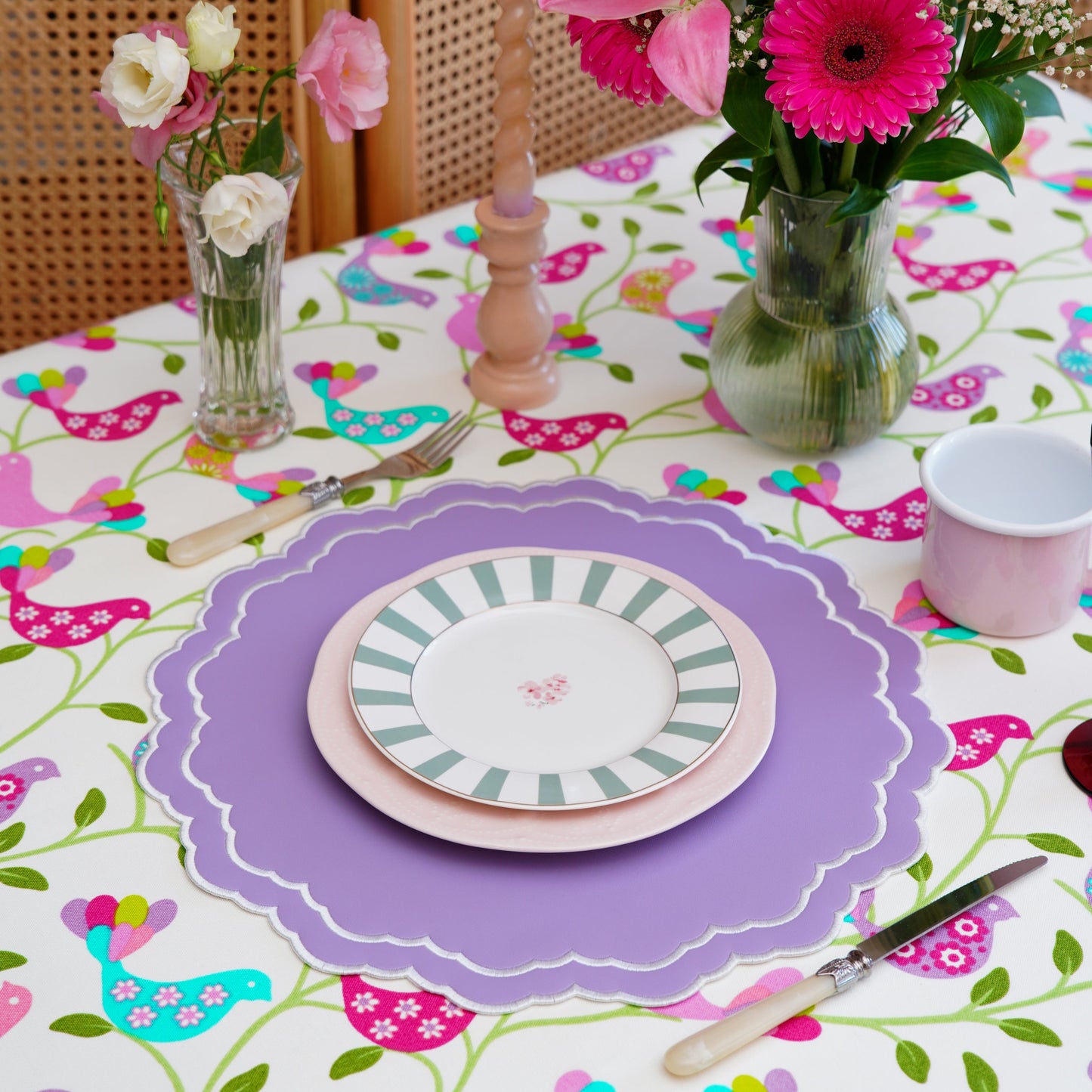 Scarlett White Purple Embroidered Faux Leather Placemat – Expertly made from sustainable materials, this elegant placemat features detailed embroidery, a double-layered design, and an easy-to-clean finish. Exclusively by PNR Decor.