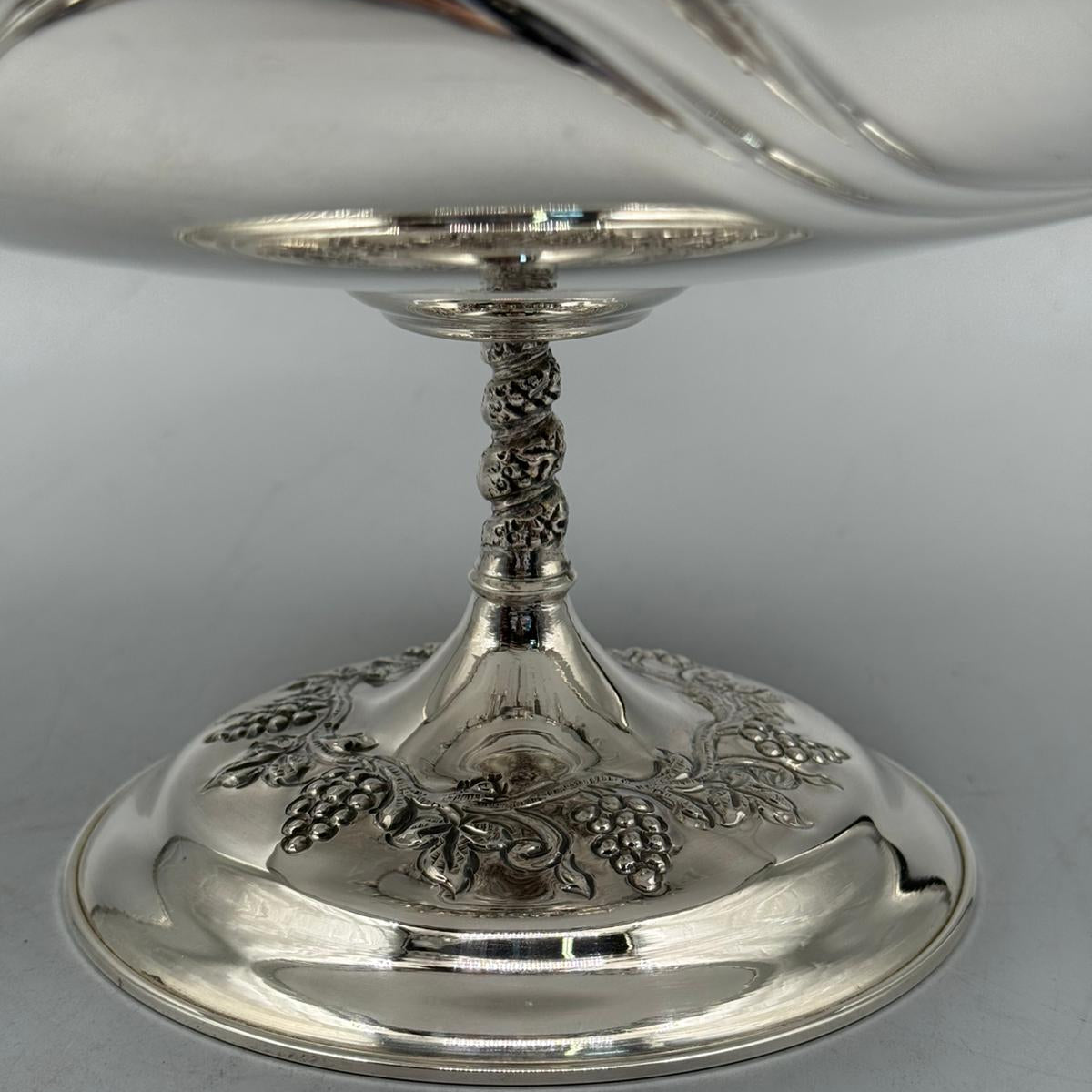 Front view of antique silver footed fruit bowl with wavy rim by PNR Decor ship from USA
