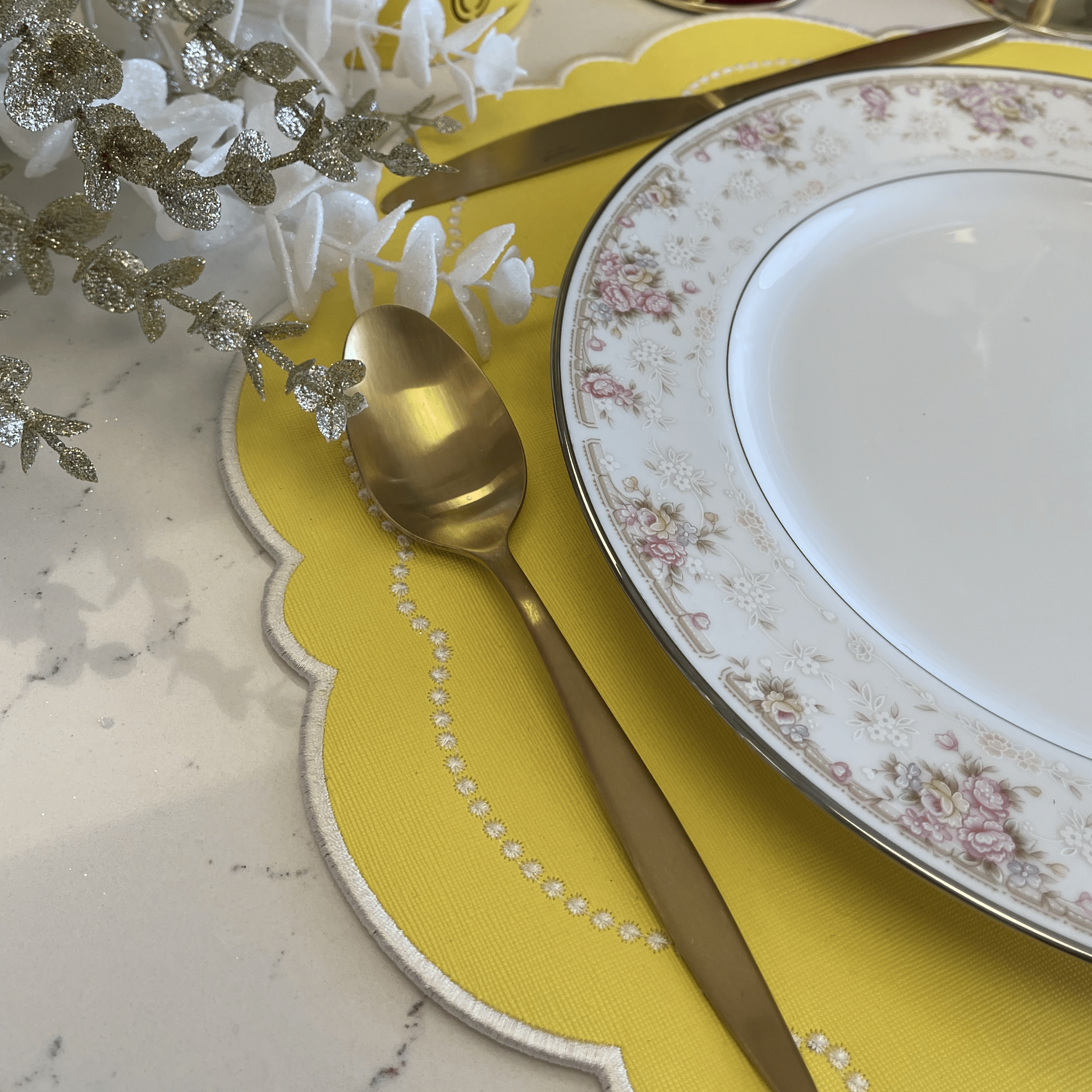 Halo Yellow Round Faux Leather Placemat – detailed shot highlighting the stain-resistant, handcrafted quality and layered construction of the faux leather surface.