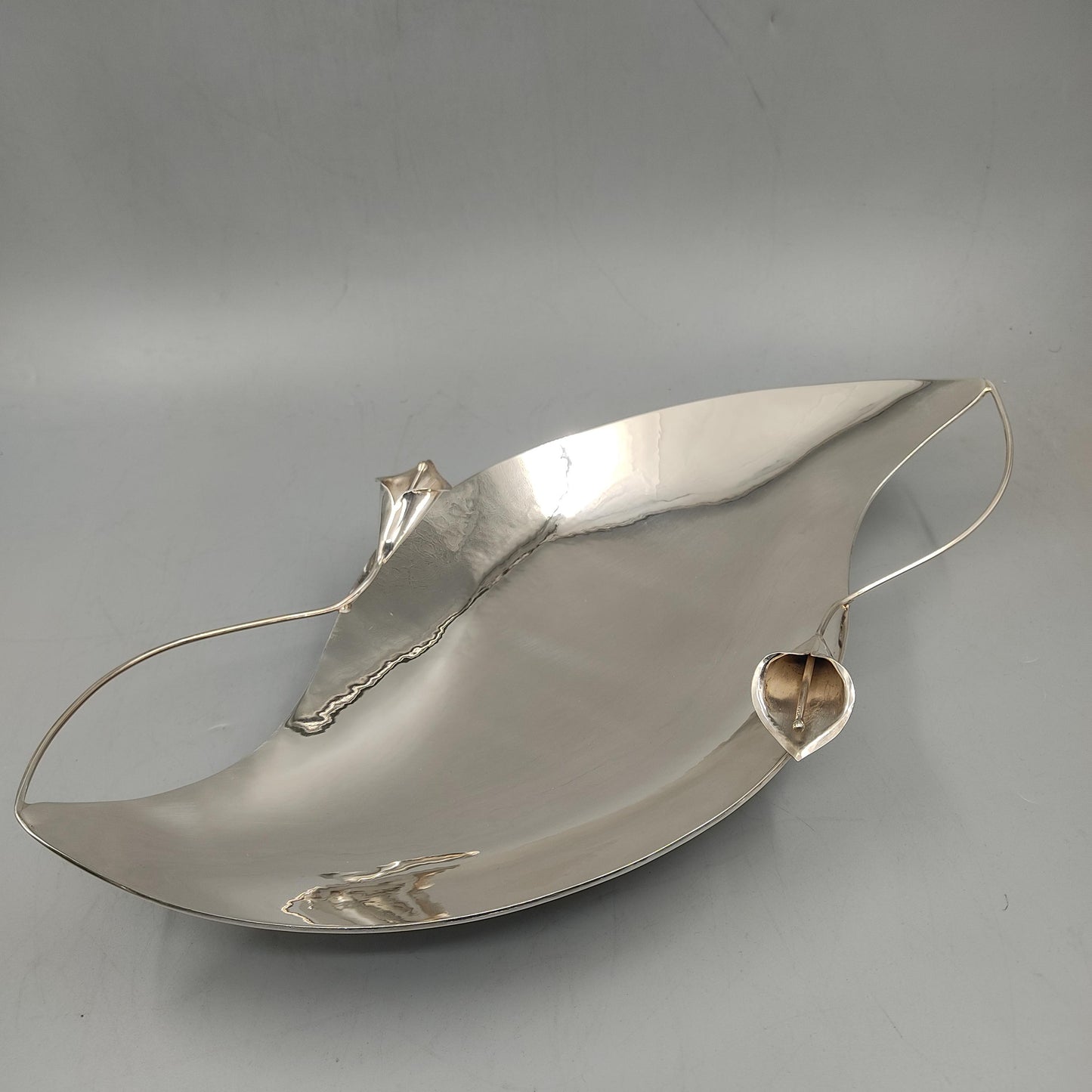 High polished silver botanical home decor centerpiece by PNR Decor ship from USA