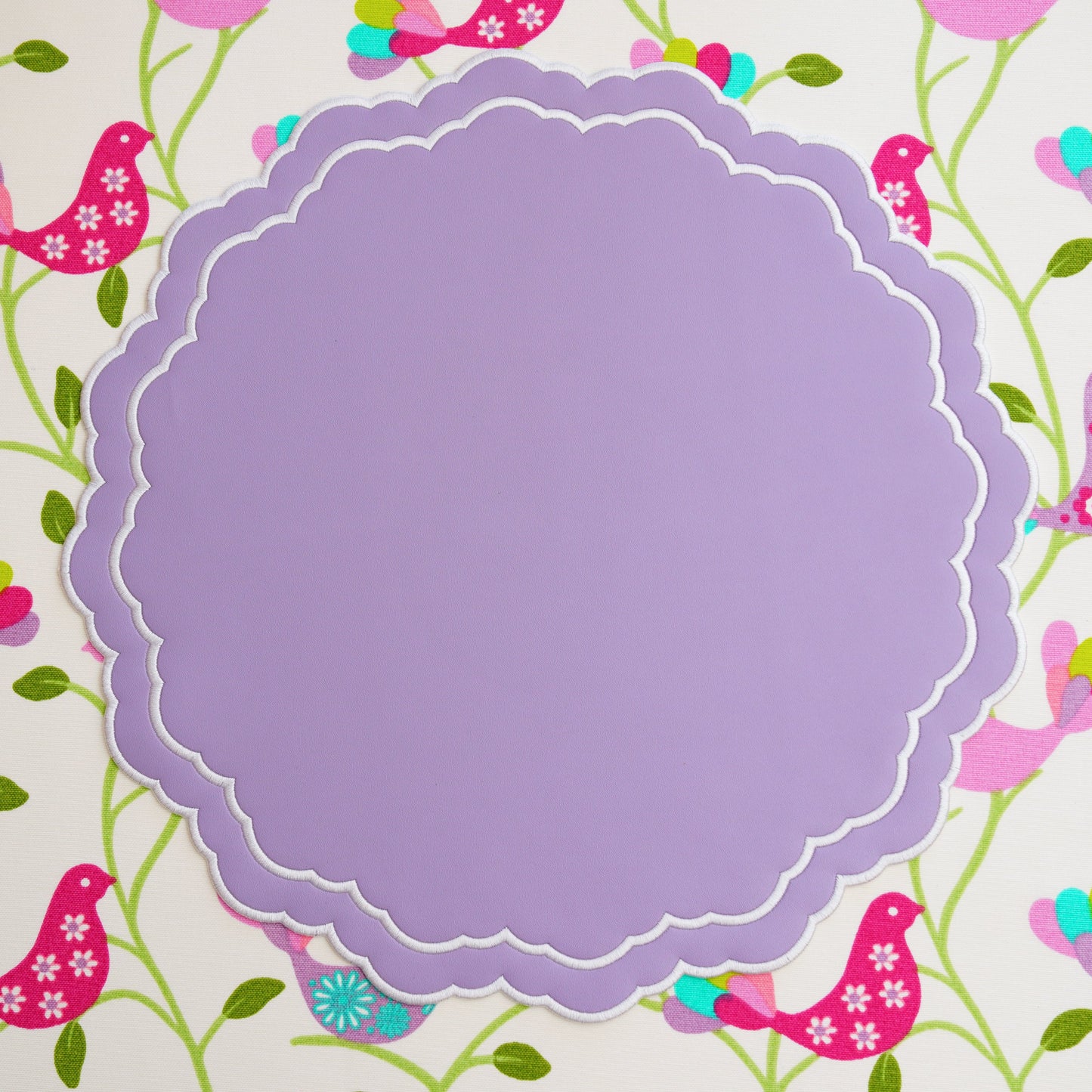 Scarlet purple and white faux leather placemat styled for a modern elegant table setting by PNRDECOR ship from USA