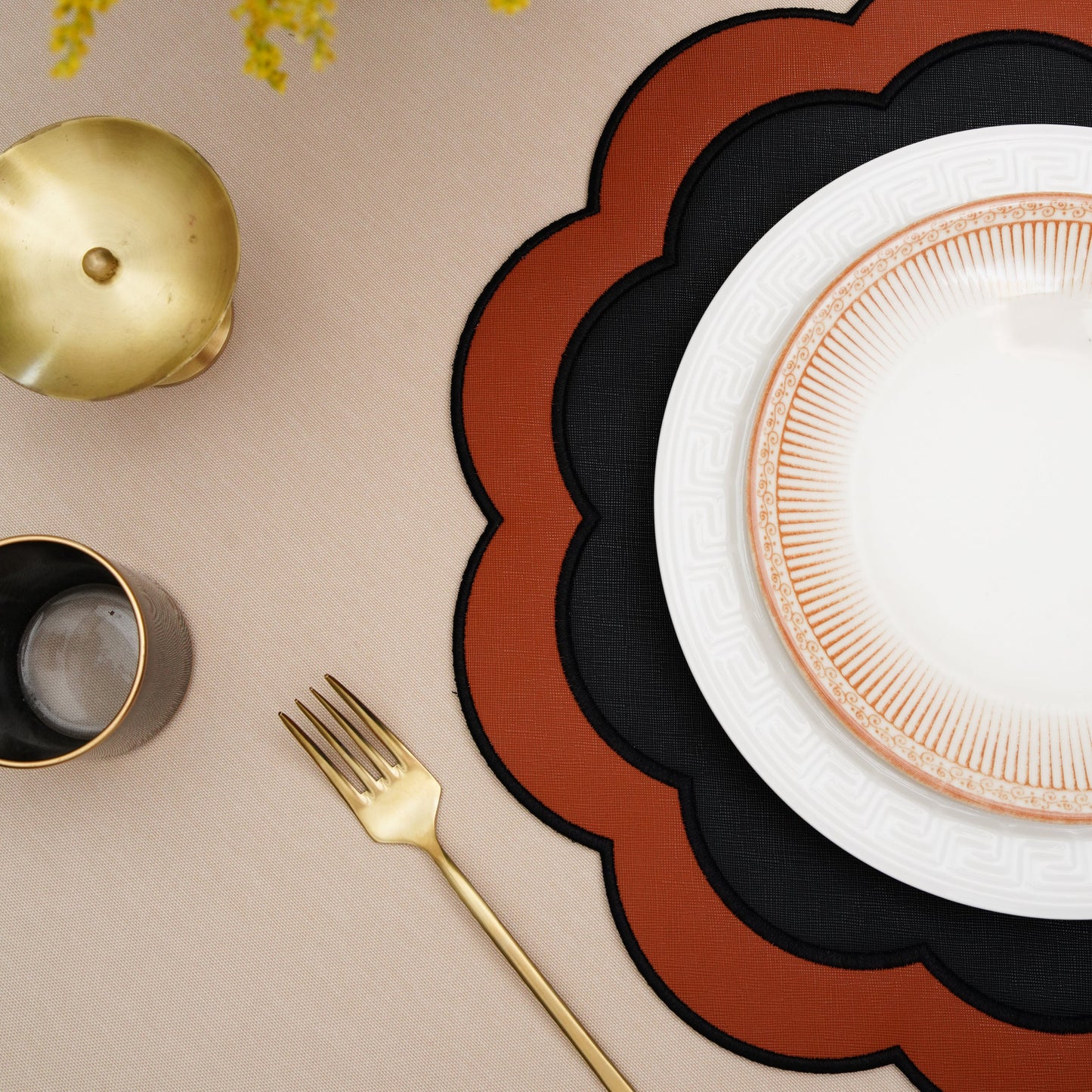 Sophisticated table setting featuring a dual-tone vegan placemat