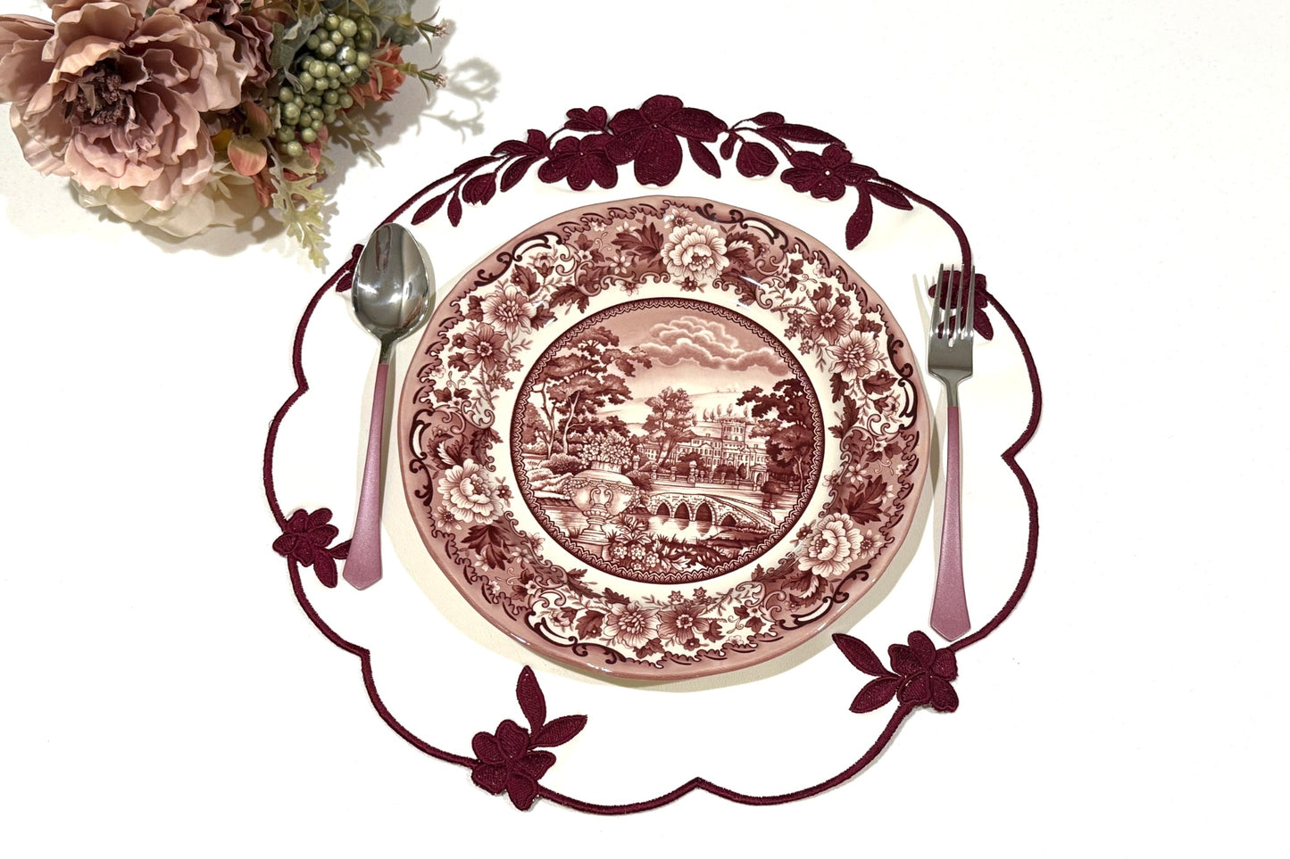 Waterproof and Stain-Resistant White Burgundy Placemat for High-End Dining