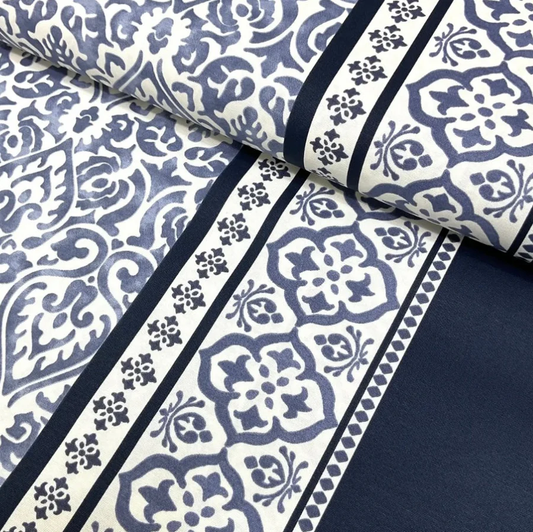 7 Stylish Ways to Transform Your Dining Table Using Premium Tablecloths
