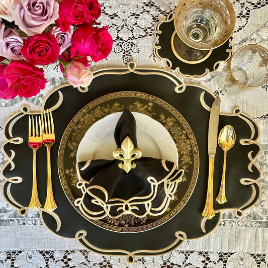 Midnight Spring: Dark Accents for Evening Entertaining