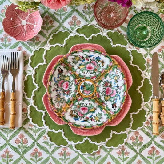 Timeless Table Decor Ideas for Elegant & Modern Homes | PNR Decor