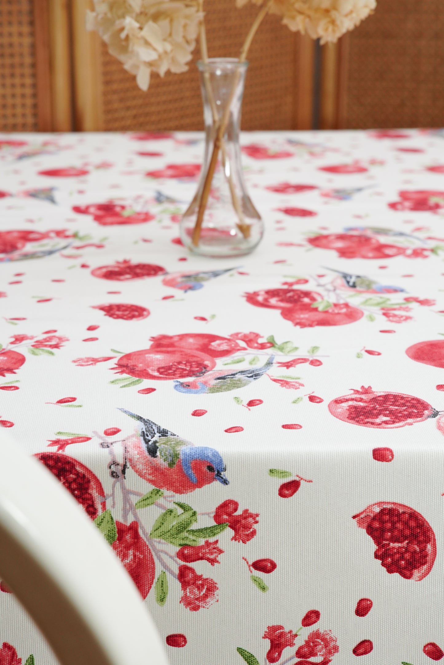 OPALINE POMEGRANATE RED & WHITE RECTANGLE TABLECLOTH