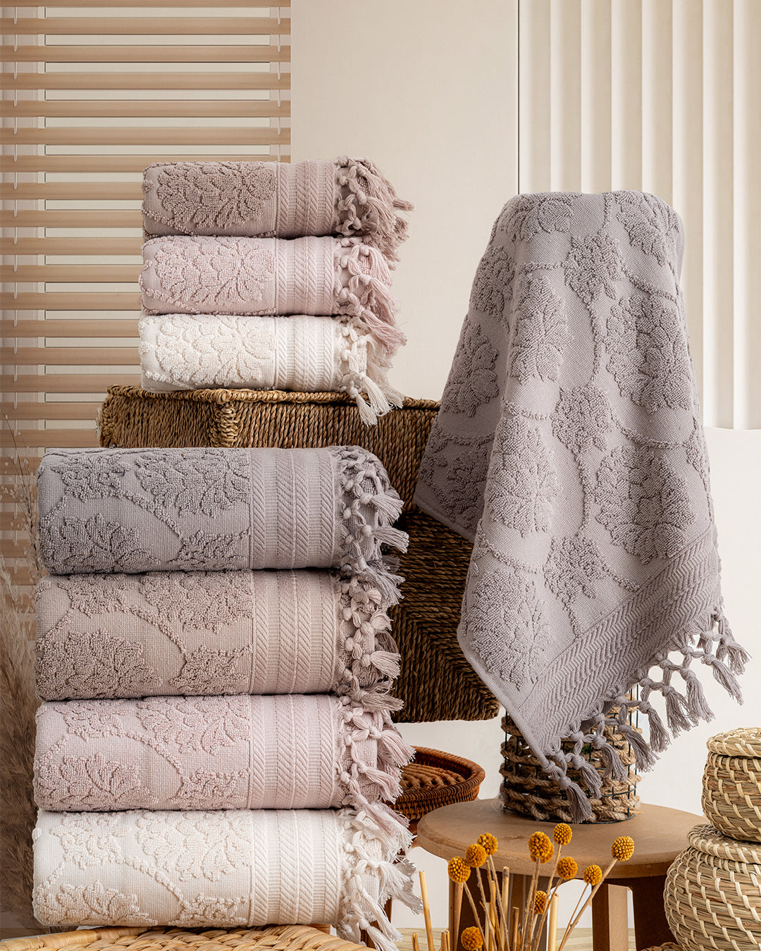Serava Harem Embroidered Towel Set – Premium Hand & Kitchen Towels