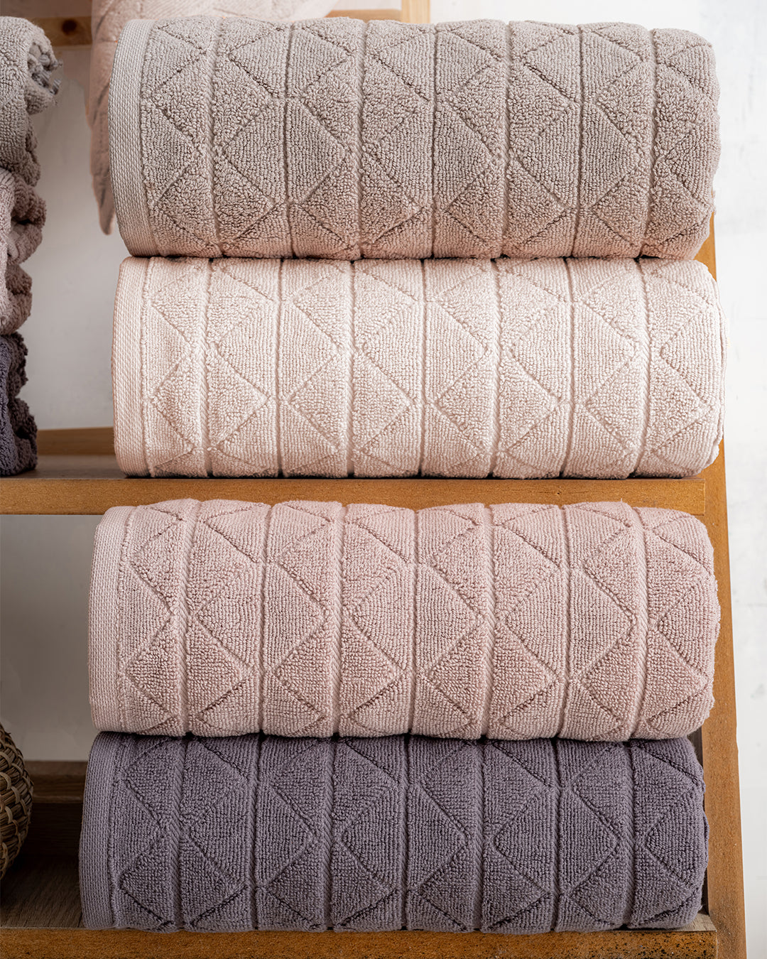 Serava Royal Embroidered Towel Set – Premium Hand & Kitchen Towels