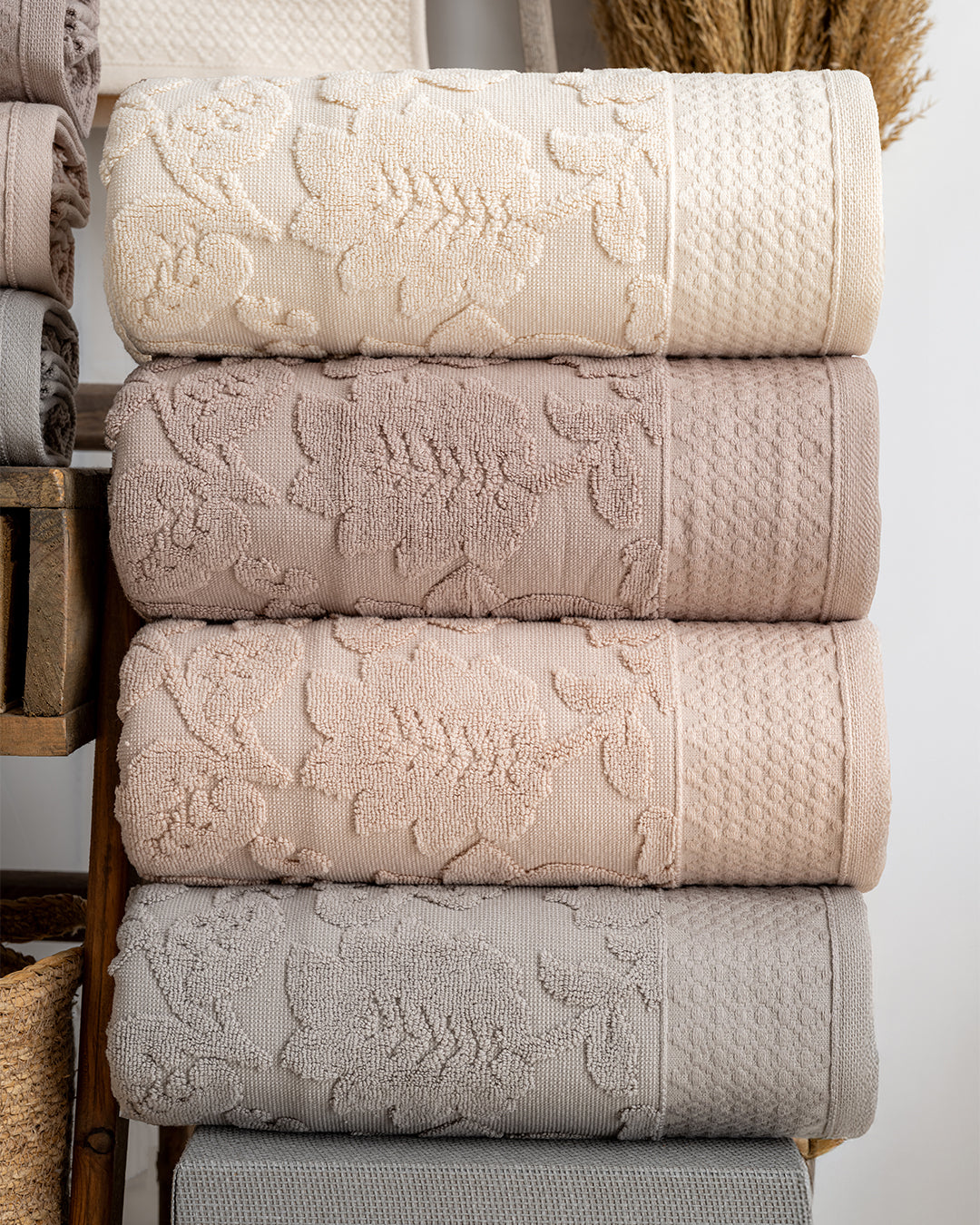 Serava Maya Embroidered Towel Set – Premium Hand & Kitchen Towels