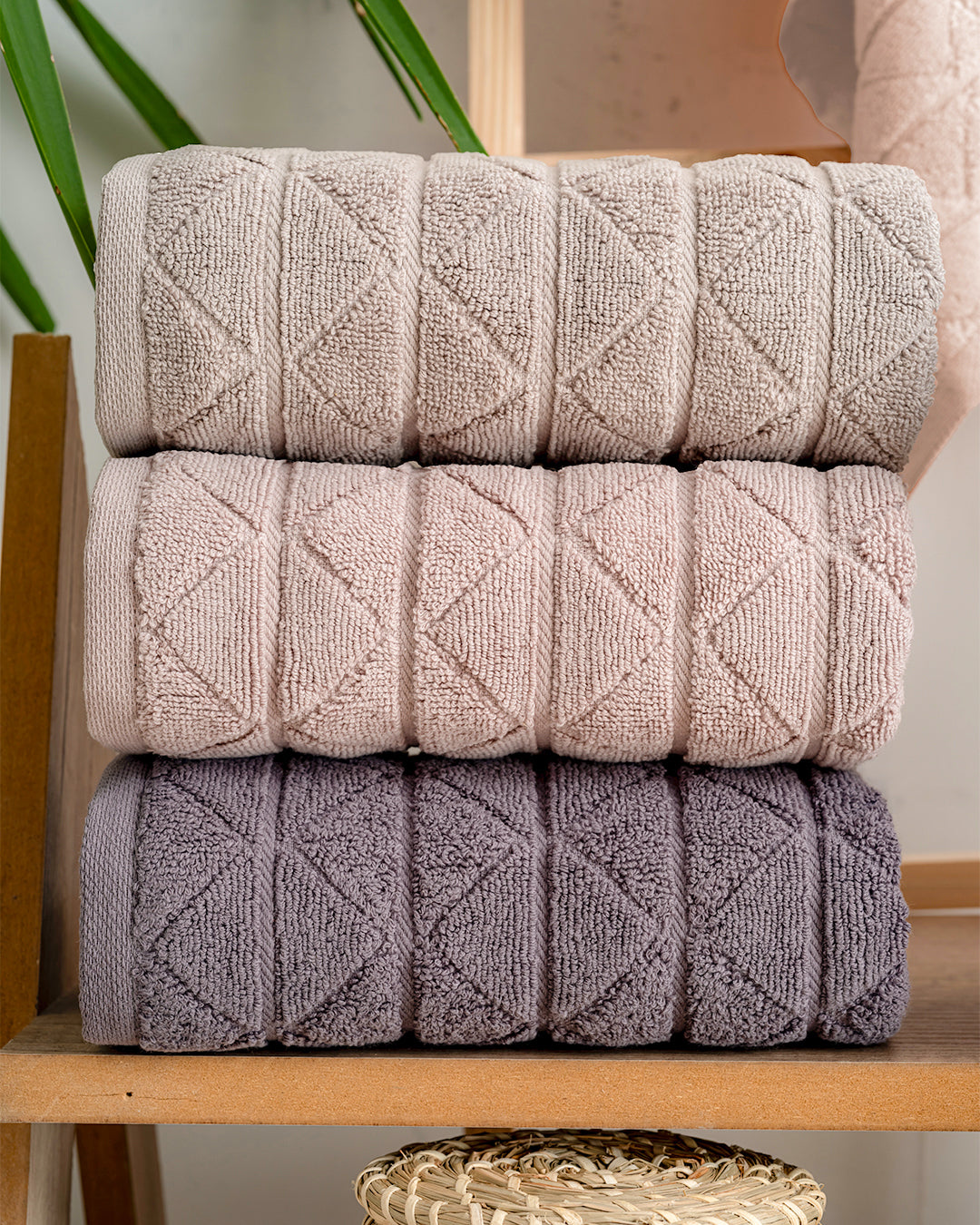 Serava Royal Embroidered Towel Set – Premium Hand & Kitchen Towels