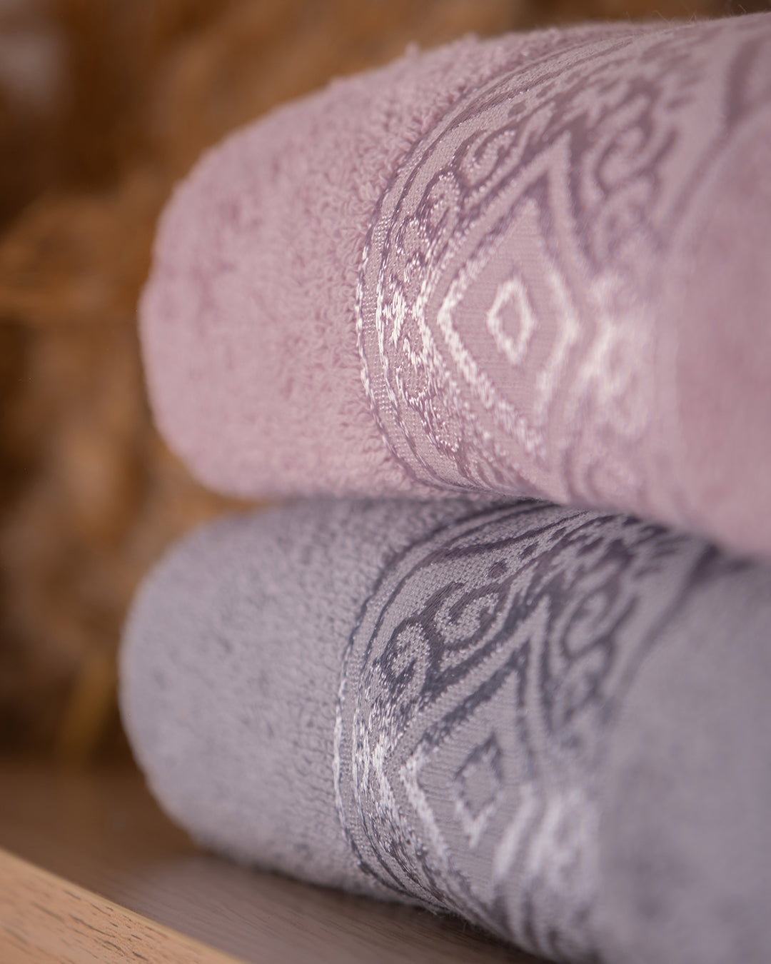 Soakta Embroidered Towel Set – Premium Hand & Kitchen Towels