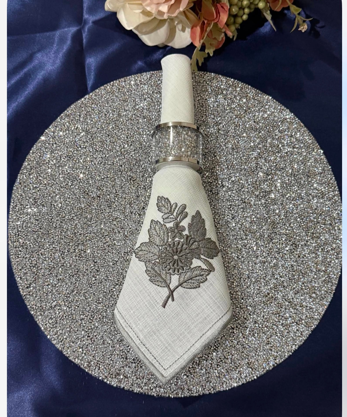 Silver set of 6 placemat