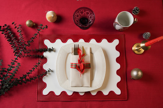 LUSTRE WHITE RED FAUX LEATHER PLACEMAT