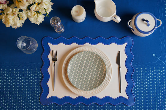 SAVOR WHITE BLUE FAUX LEATHER PLACEMAT