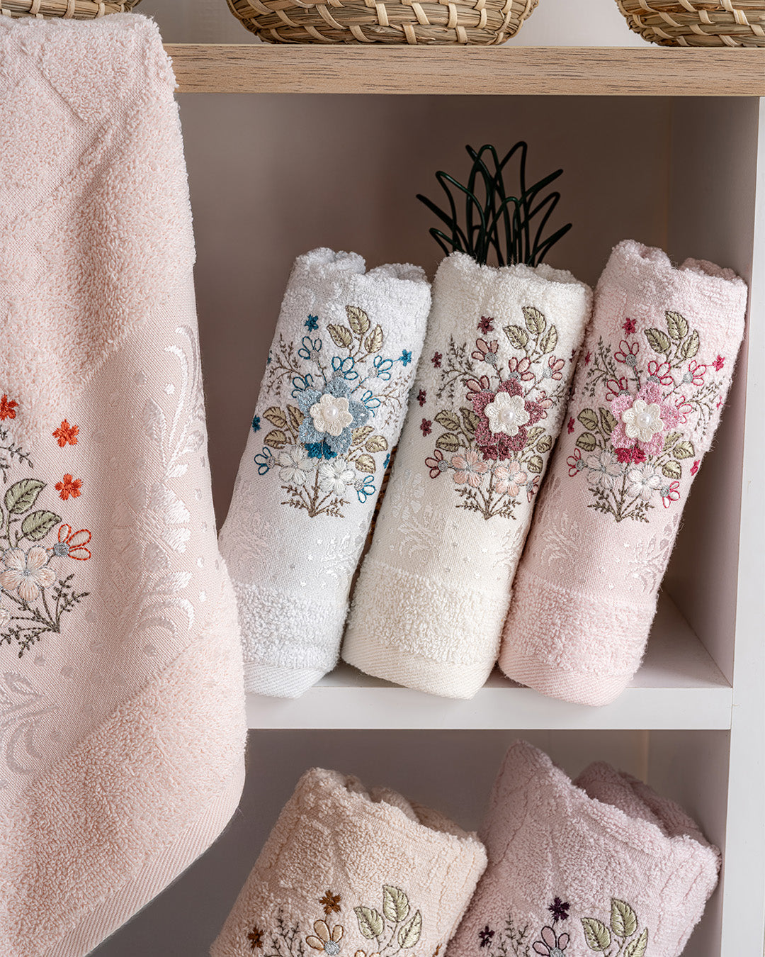 Pluma Embroidered Cotton Towel Set – Premium Hand & Kitchen Towels