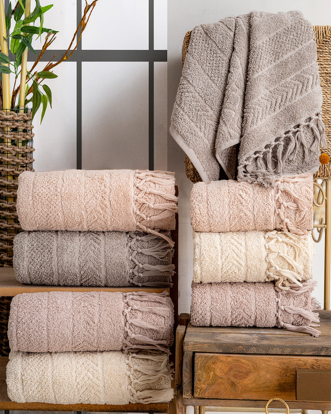 Lavaya Hilda Embroidered Towel Set – Premium Hand & Kitchen Towels