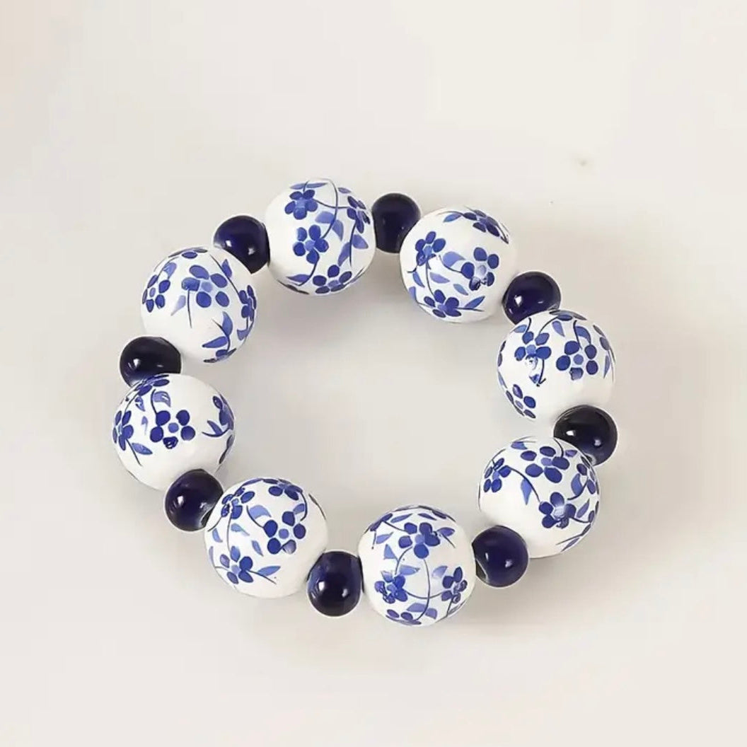 BLUE WILLOW PORCELAIN STYLE BEADED NAPKIN RING