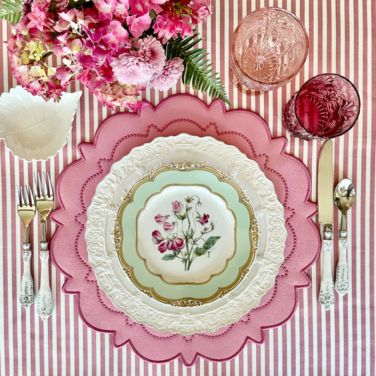 SOLSTICE PINK SCALLOPED FAUX LEATHER PLACEMAT (Set Of 4)