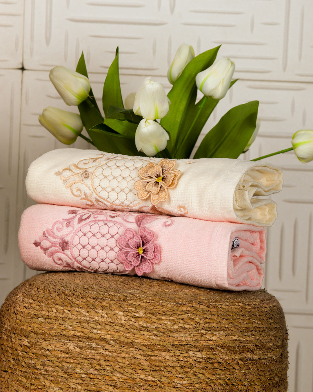 Absorba Embroidered Velvet Towel Set – Premium Hand Towels