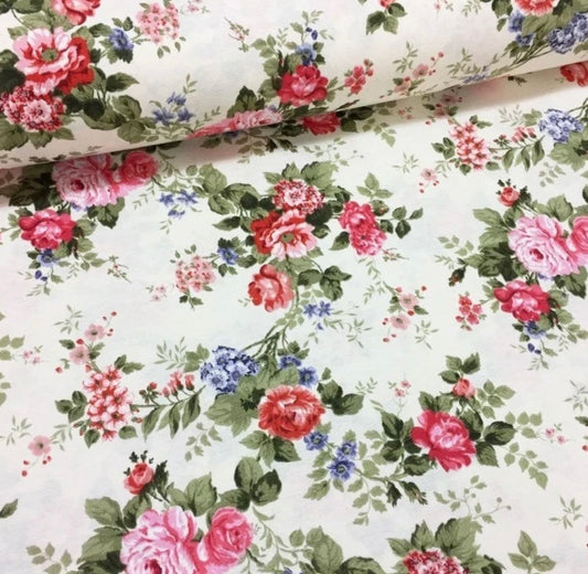 FLOURISH RED & WHITE RECTANGLE TABLECLOTH