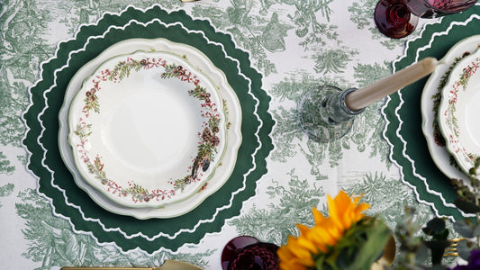 HAZEL GREEN ROUND FABRIC PLACEMAT