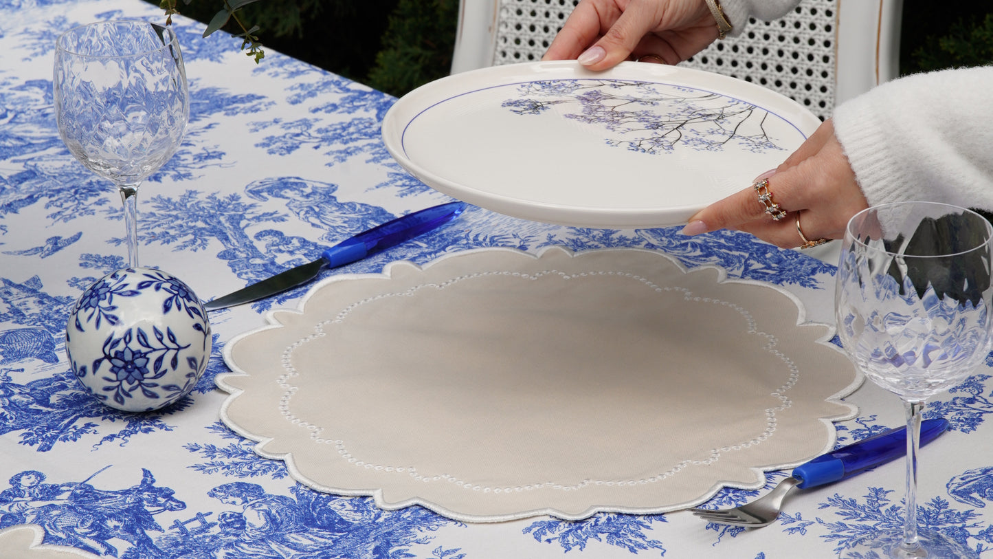 HARMONY CREAM WHITE TRIM FABRIC PLACEMAT