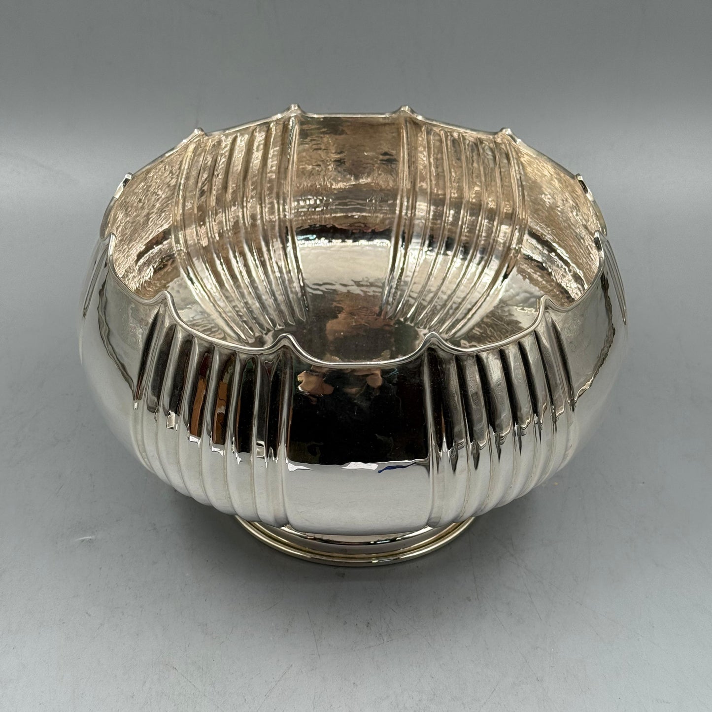 Front view of antique silver deep fluted bowl with scalloped rim by PNR Decor ship from USA