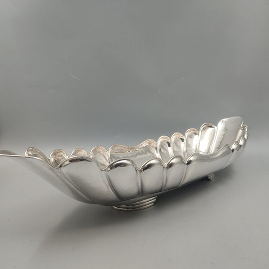 Side view of antique silver gondola bowl with fluted sides by PNR Decor ship from USA
