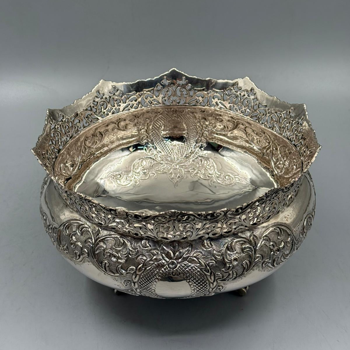 Front view of antique silver rose bowl with intricate pierced rim by PNR Decor ship from USA
