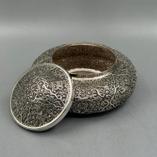 Hand-engraved 800 sterling silver oxidized bonbonniere with traditional floral motifs, handcrafted in Istanbul Grand Bazaar.