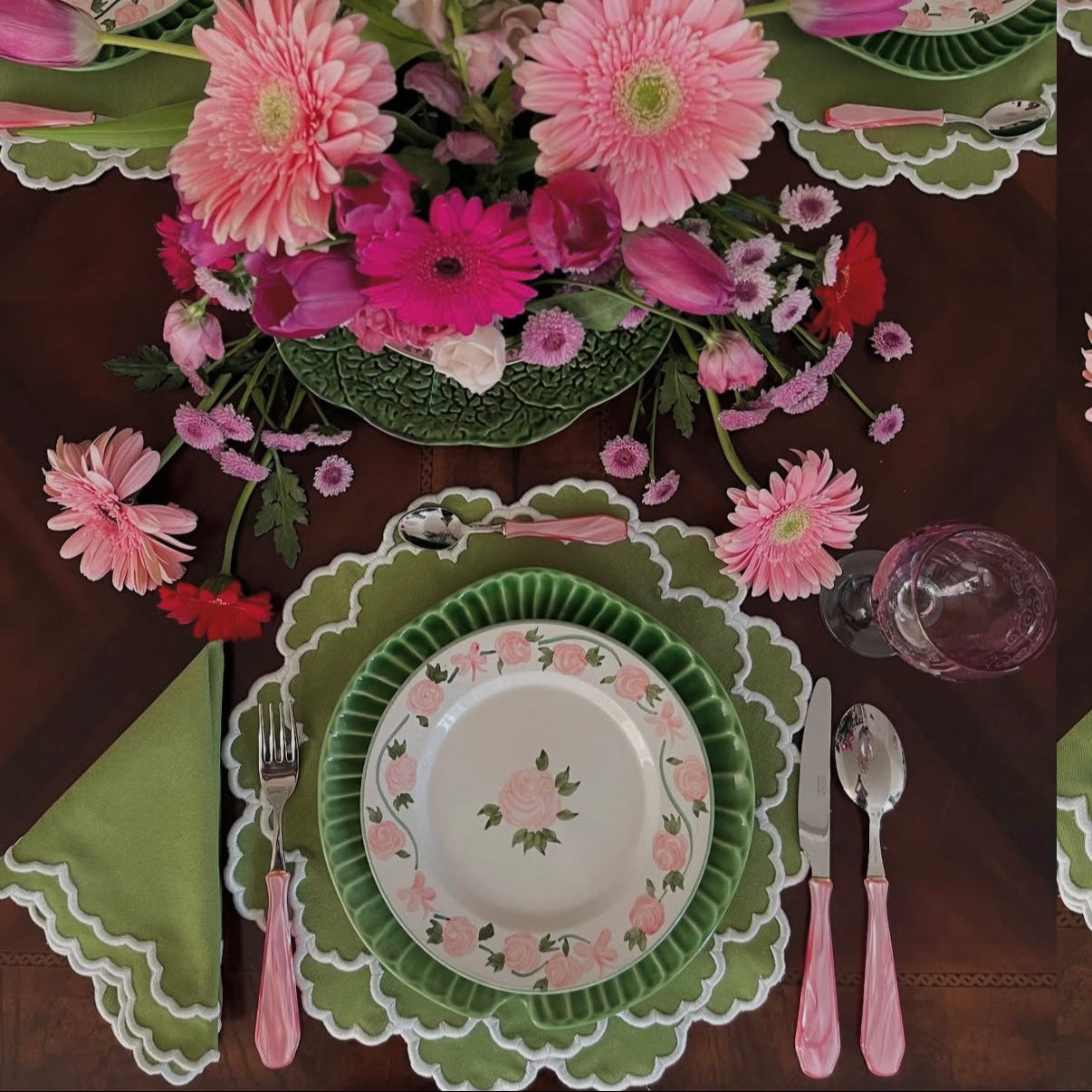 Cressida Green Table Placemat with Matching Napkins