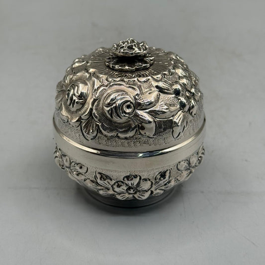 Front view of a 166g solid silver petite candy dish featuring high-relief embossed roses and a detailed rose bud finial.