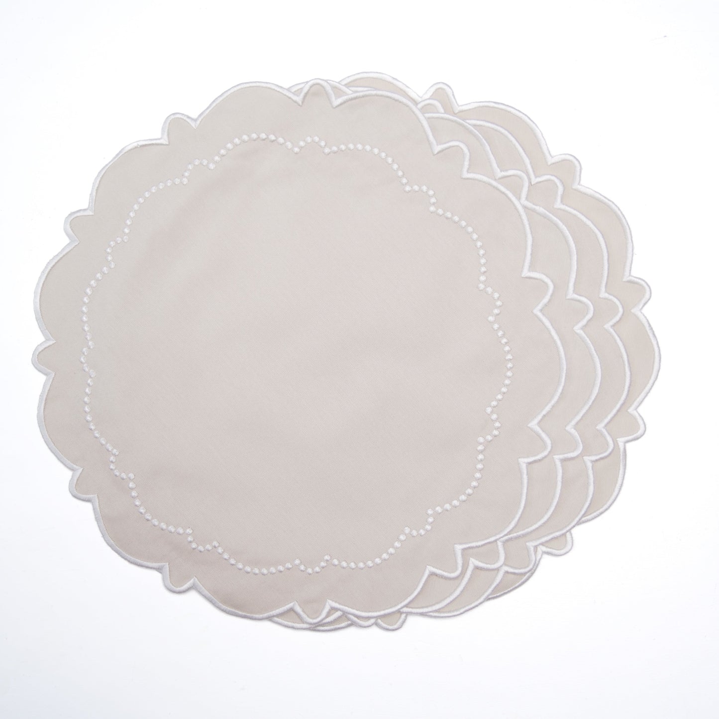 Elegant made to order embroidered cotton table linen for weddings and luxury table settings, also ideal for everyday use, with USA delivery.