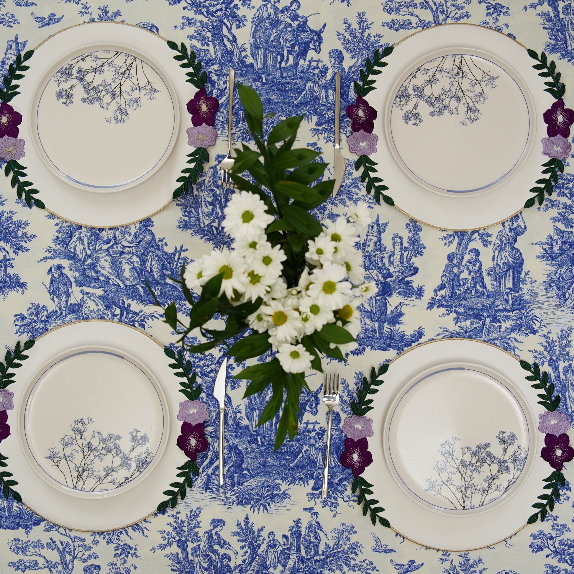 jasmine white faux leather round placemat