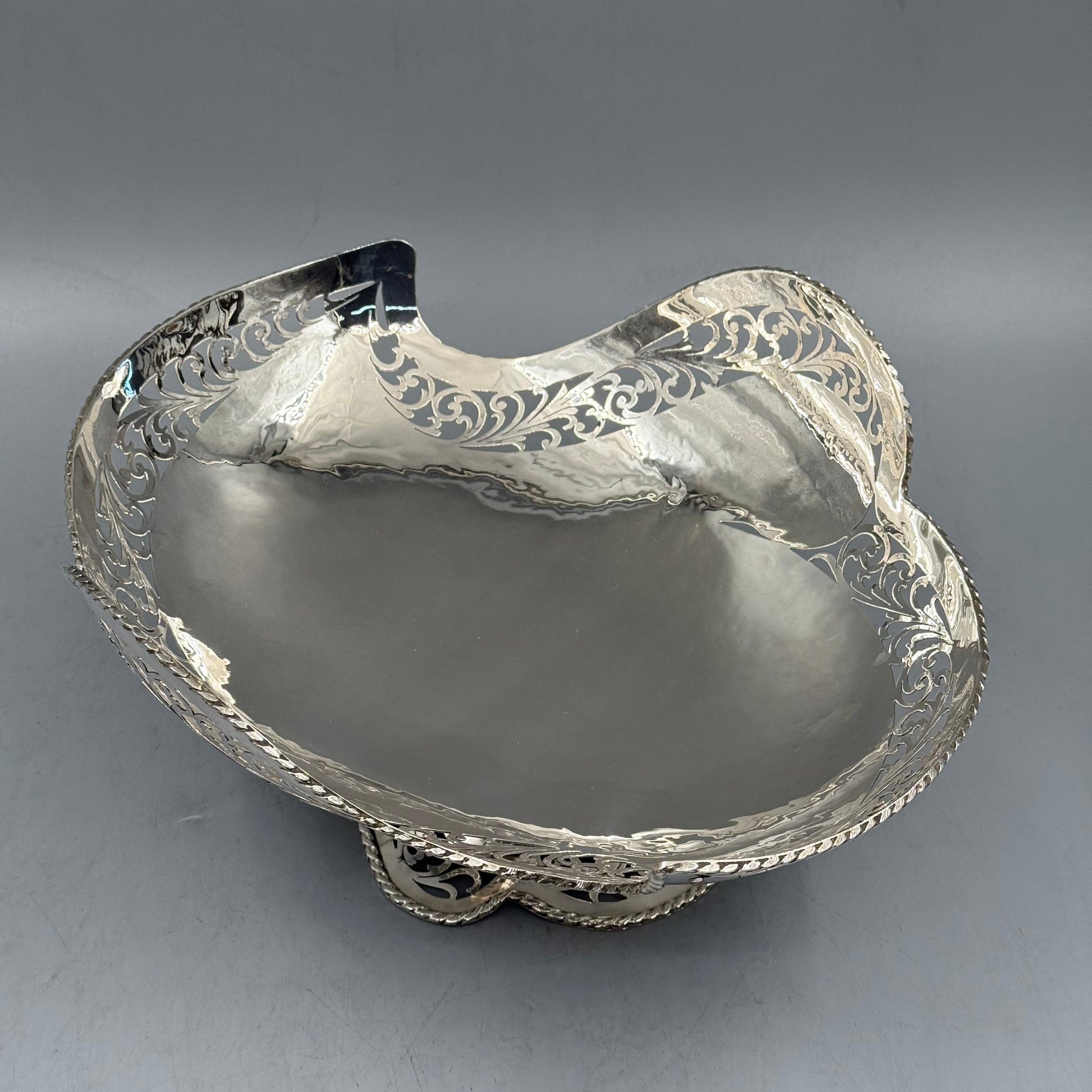 High polished reticulated silver gondola bowl for table decor by PNR Decor ship from USA