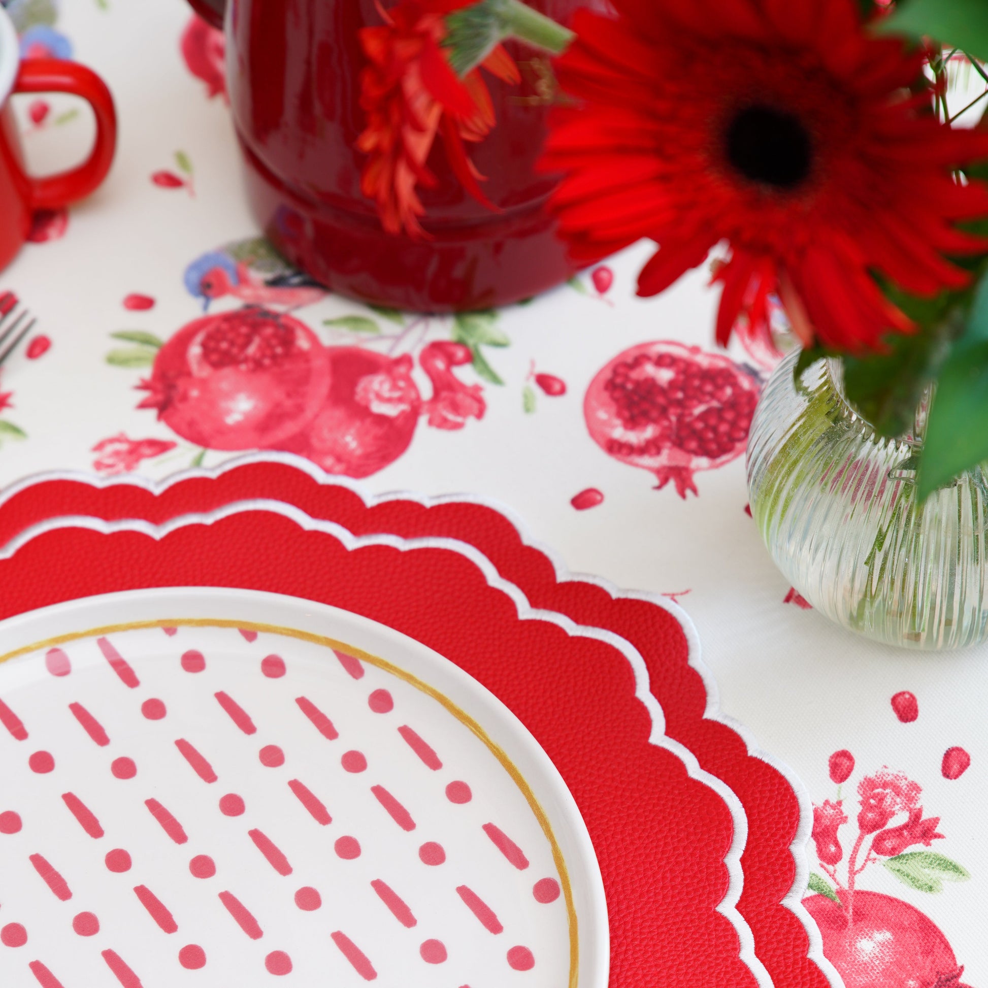 Eco-friendly cotton-blend tablecloth designed for effortless hosting: stain resistant, easy to maintain, and perfect for stylish gatherings and events. Quickly shipped from the USA.