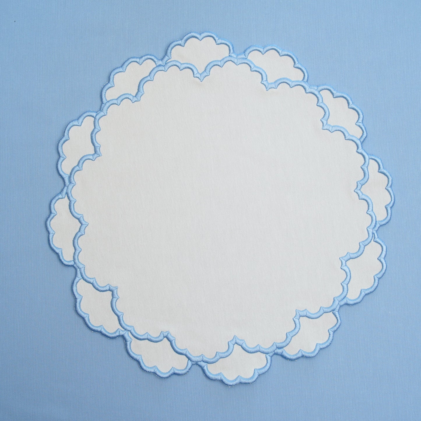 Stylish placemat presentation ideal for elevated home decor