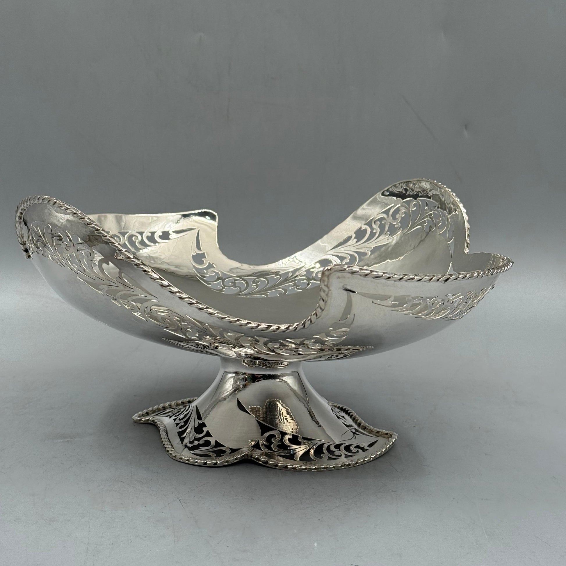 Elegant silver basket with rope twist border and pierced foot by PNR Decor ship from USA