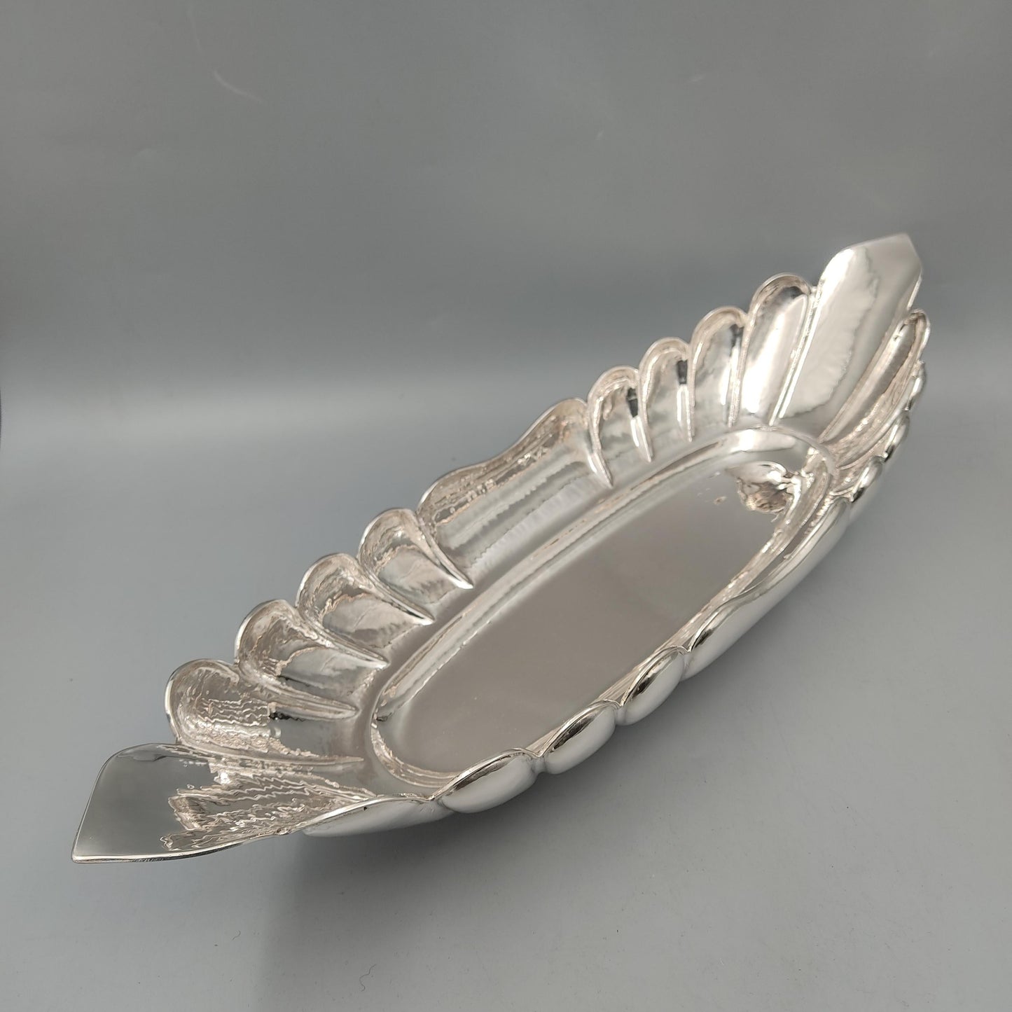Elegant oval silver centerpiece with scalloped rim boat shape by PNR Decor ship from USA