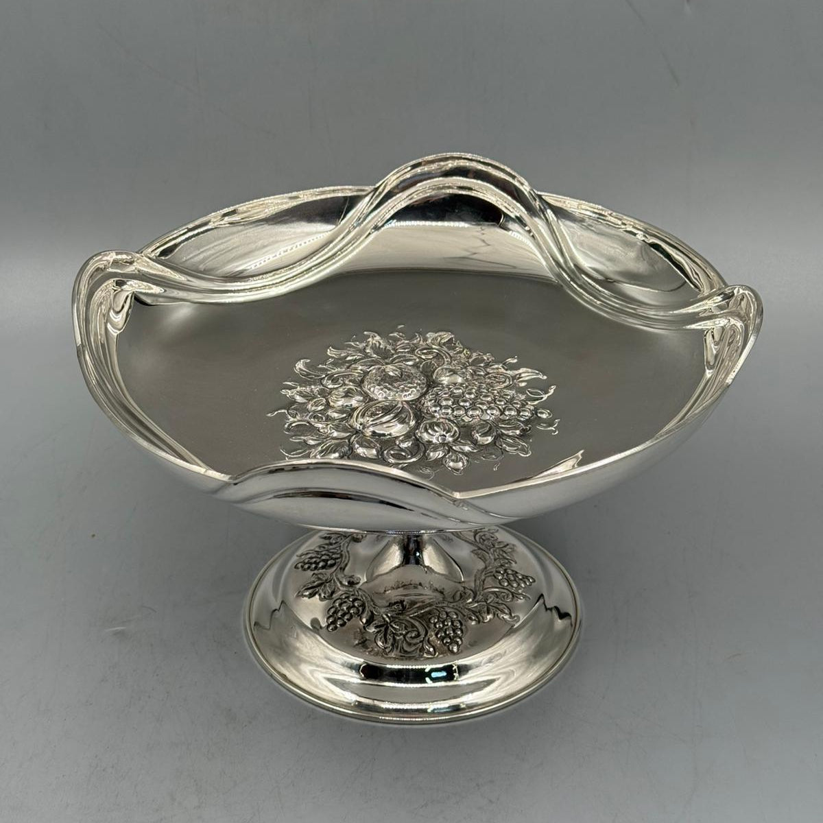 Detailed center fruit and grape relief on silver bowl interior by PNR Decor ship from USA