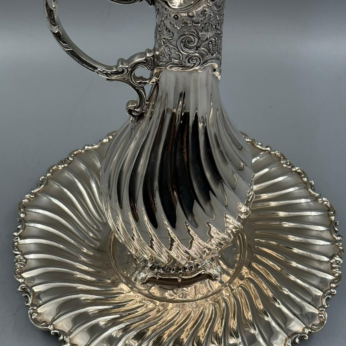 Top view of spiral fluted silver serving tray with scalloped rim by PNR Decor ship from USA